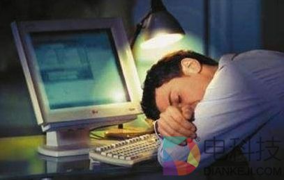 25岁IT男通宵加班后突发脑梗 与按摩有关!