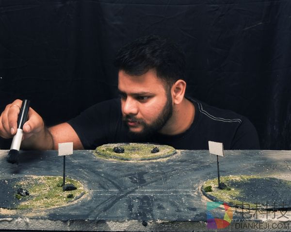 印度男子把梦中场景“搬”到现实 画面迷之惊艳