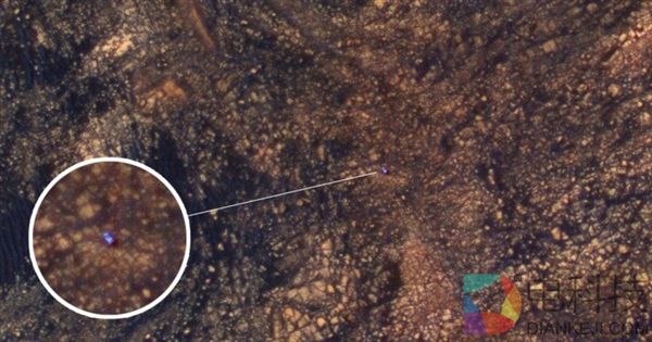 “好奇”号火星探测器被抓拍 孤独的一抹蓝