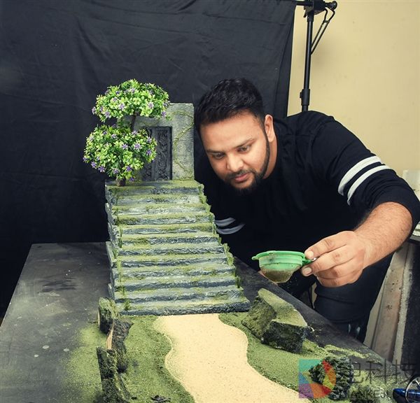 印度男子把梦中场景“搬”到现实 画面迷之惊艳