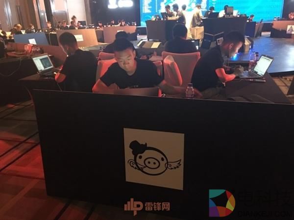 欧阳锋和洪七公决战互相出题 谁会赢?