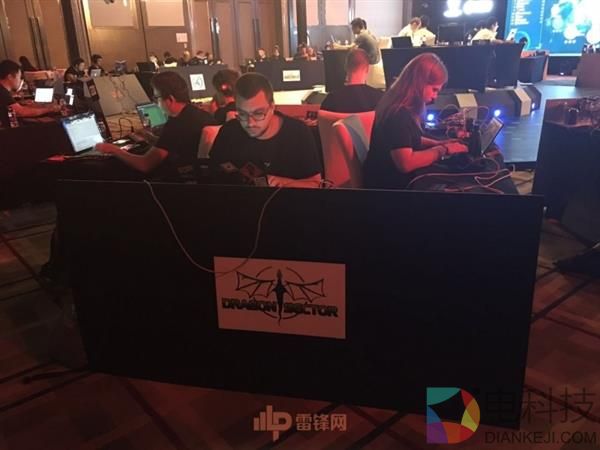 欧阳锋和洪七公决战互相出题 谁会赢?