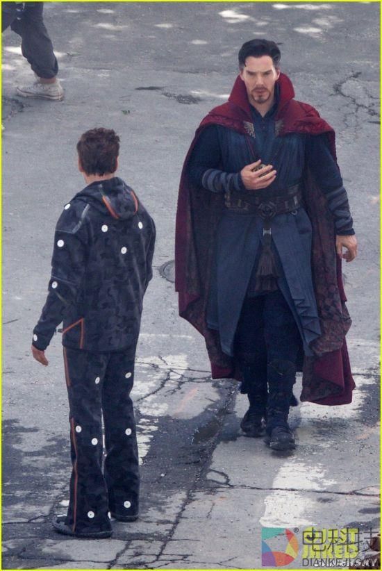 《复仇者联盟3》片场照曝光 美国队长被曝牺牲