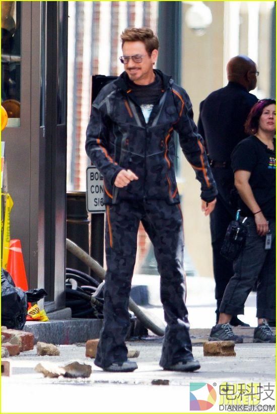 《复仇者联盟3》片场照曝光 美国队长被曝牺牲