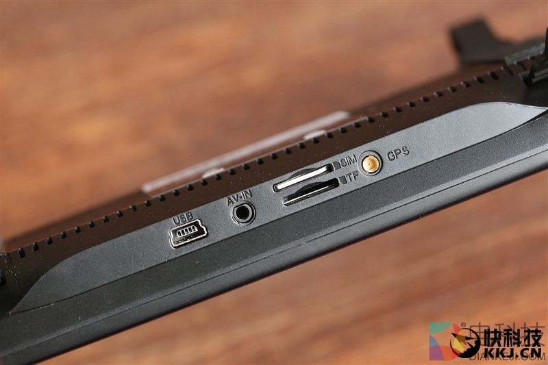 399元功能齐全 小蚁智能后视镜领航版体验