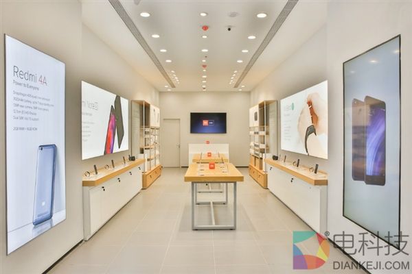 疯狂布局线下！一天小米之家8店同开：OV要小心了