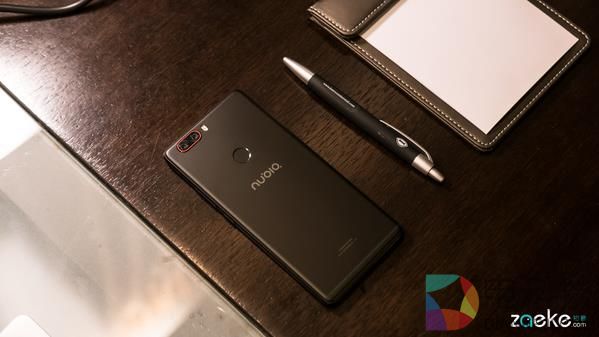 努比亚Z17上手玩：存异于大同