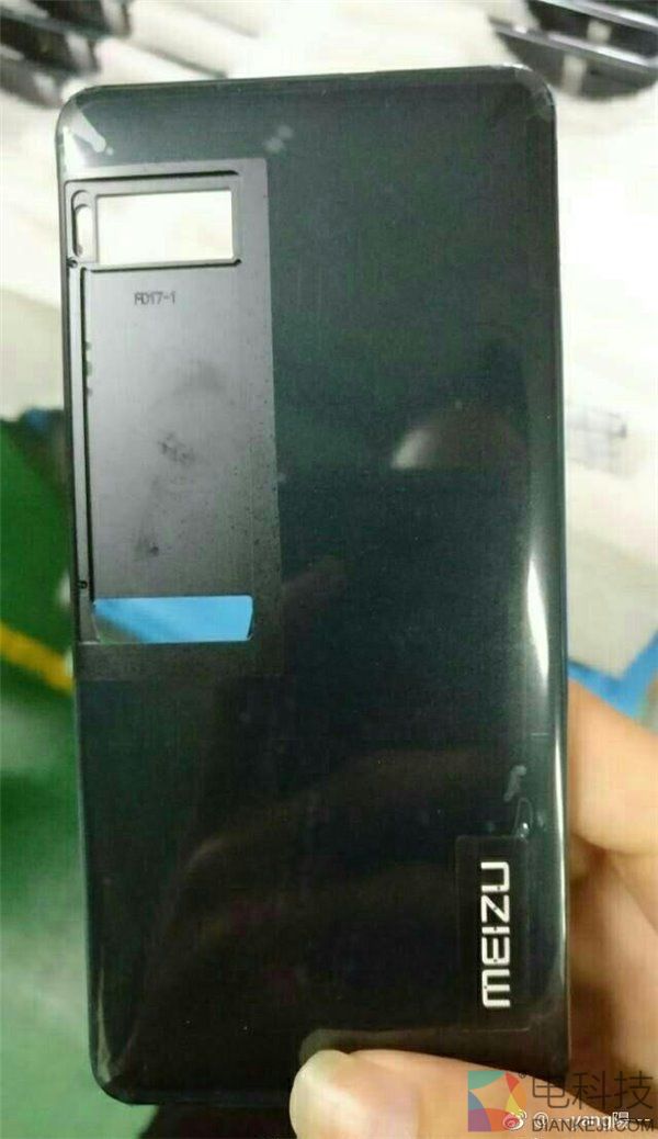 疑似魅族Pro7专利图曝光:后置双摄+辅屏