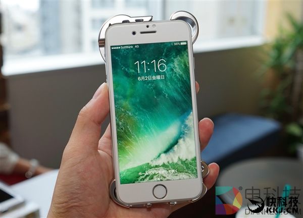 瑞士奢侈手表品牌弗兰克·穆勒推出万元iPhone手机壳