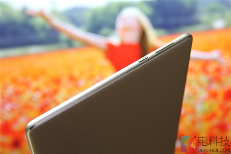 4扬声器设计！为影音而生 华为平板M3青春版评测