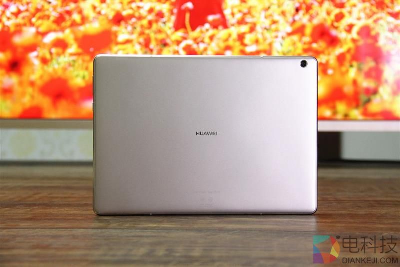 4扬声器设计！为影音而生 华为平板M3青春版评测