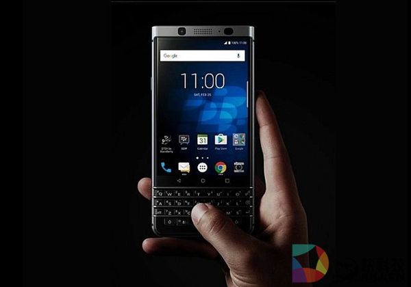 黑莓新机暴设计缺陷：屏幕未使用粘合剂