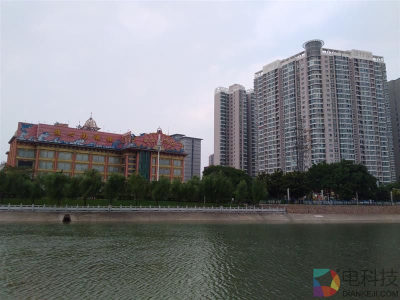 4扬声器设计！为影音而生 华为平板M3青春版评测