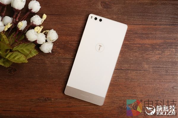 现货来了!坚果Pro京东现货开售:新配色