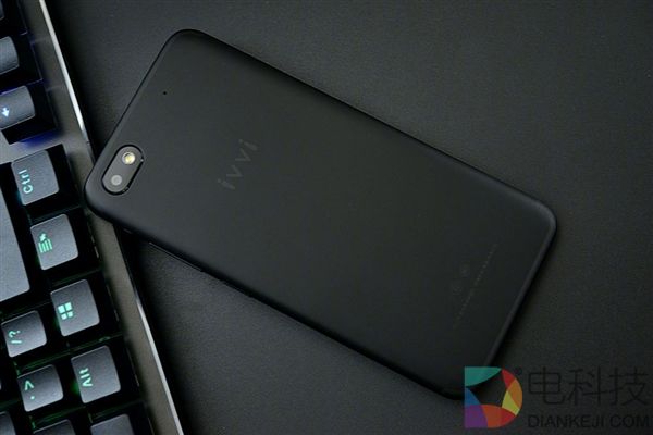 赵丽颖代言！ivvi V3真机实拍：smooth设计理念美观手感相得益彰