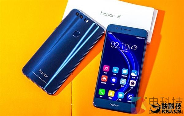 这家国产品牌不简单 它把荣耀8卖到了全世界