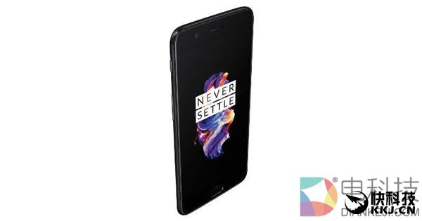 印度小哥花4000元抢到一加5：上手一看竟没有音量键