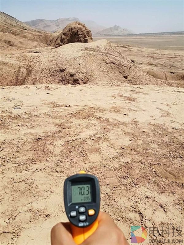 荣耀V9挑战70度火焰山下烤鸡蛋：这质量逆天