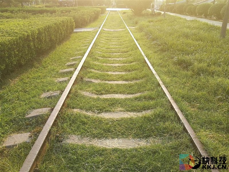 麒麟960最低价！荣耀9评测：颜值堪比胡歌