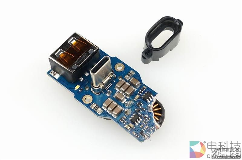 小米车载充电器快充版CZCDQ02ZM拆解评测