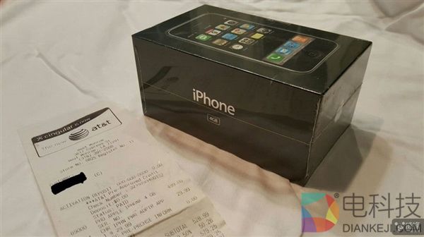 初代iPhone已热起来 有的标价近2万美元