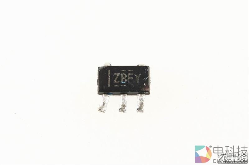 小米车载充电器快充版CZCDQ02ZM拆解评测