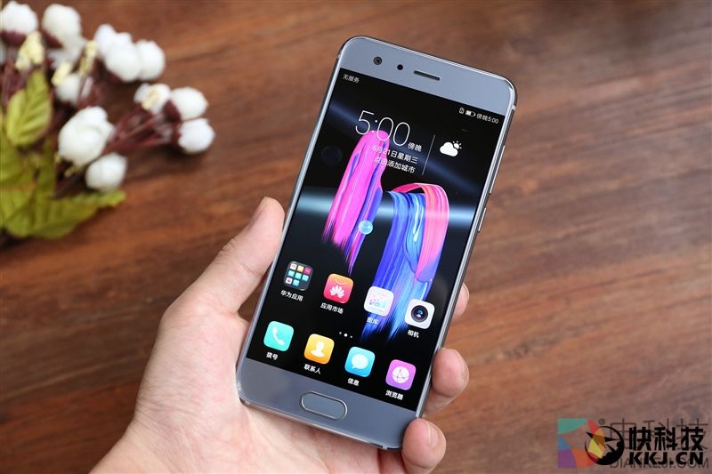 麒麟960最低价！荣耀9评测：颜值堪比胡歌