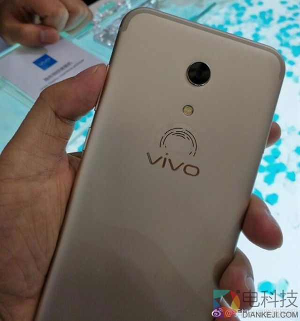 高通发布第三代超声波指纹：屏下隐藏式解锁终于到来