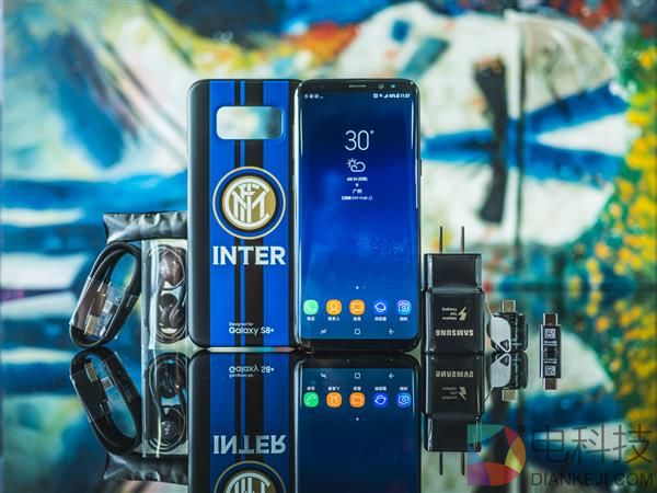 全球限量20000台 三星S8+国米定制版图赏