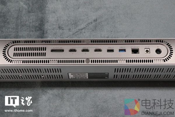 乐视超4 Max65电视图赏:分体设计已成未来趋势