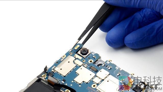 小米Max 2首发拆解:做工提升/维修成本低