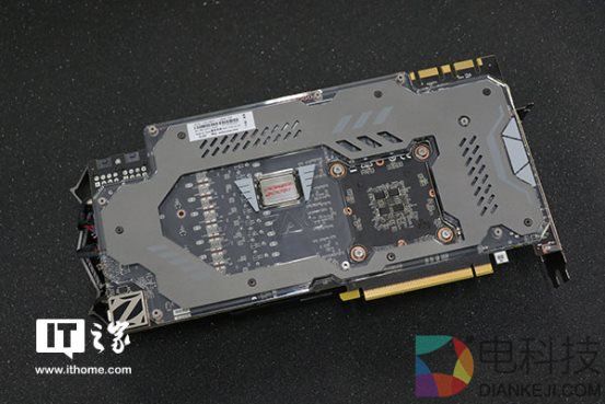 16+2相供电显神威:索泰GTX 1080 Ti PGF显卡测评