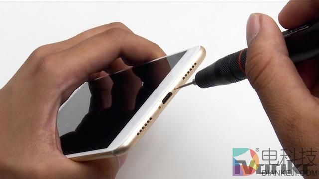 小米Max 2首发拆解:做工提升/维修成本低