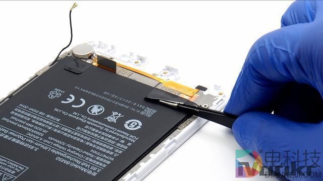 小米Max 2首发拆解:做工提升/维修成本低