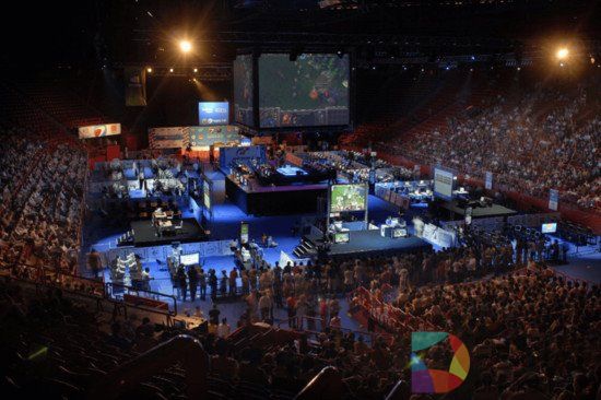 巾帼不让须眉：美国一女校设立电竞奖学金