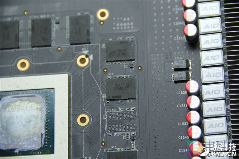 5899元！索泰GTX 1080 Ti PGF评测：卡皇更完美