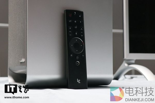 乐视超4 Max65电视图赏:分体设计已成未来趋势