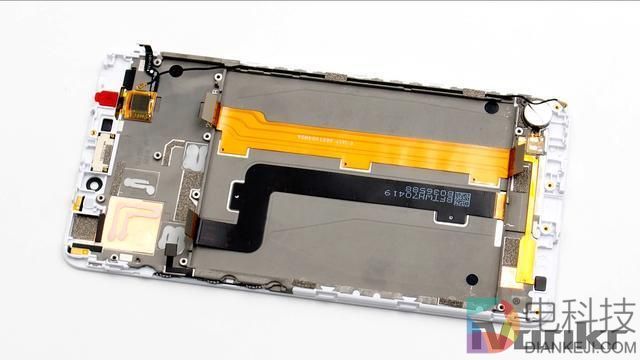 小米Max 2首发拆解:做工提升/维修成本低