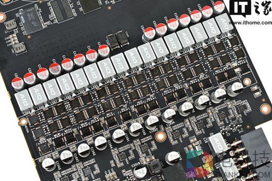 16+2相供电显神威:索泰GTX 1080 Ti PGF显卡测评