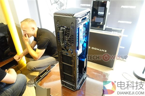 追风者全新SFF机箱太个性：一根方柱子