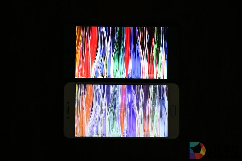 最强黑科技！4K屏+960帧慢动作：索尼Xperia XZ Premium评测