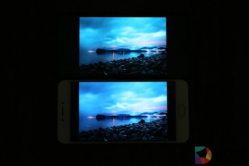 最强黑科技！4K屏+960帧慢动作：索尼Xperia XZ Premium评测