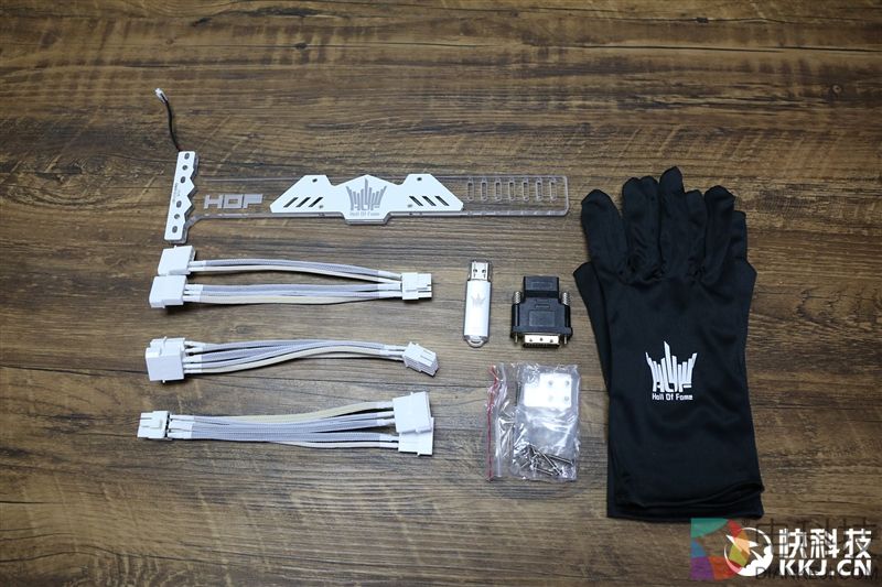 6999元纯白信仰！影驰GTX 1080 Ti HOF名人堂评测