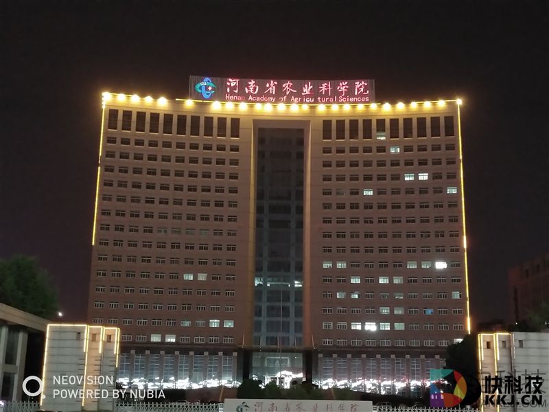 外媒眼中的国产最强机！nubia Z17体验评测：无边框+变焦双摄