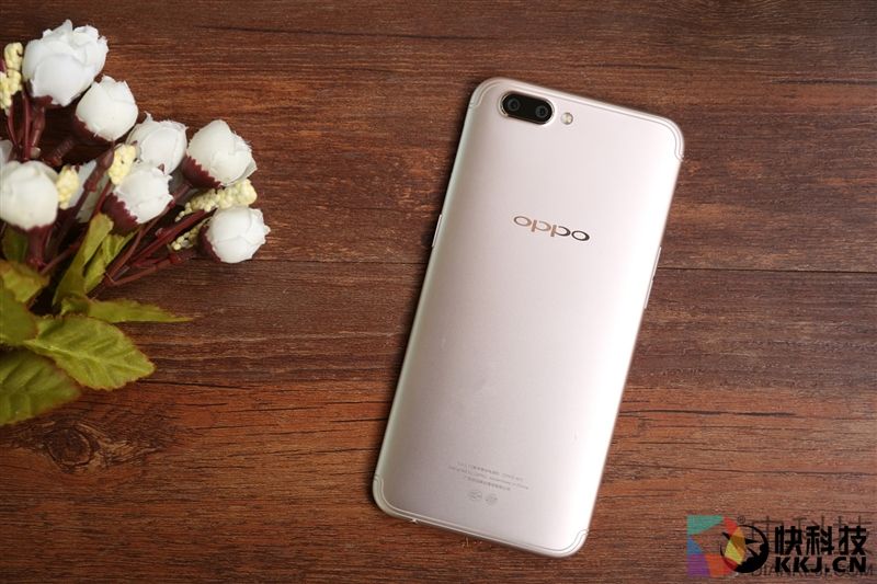 OPPO R11评测：首发骁龙660！下一个2000万销量爆款