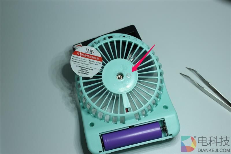 电扇一开 清风徐来：羽博Y-F01小风扇评测