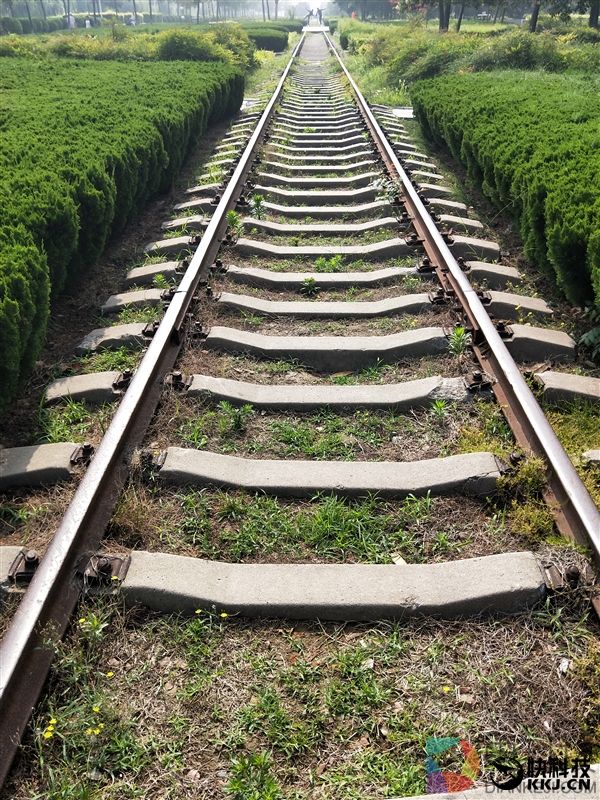 OPPO R11评测：首发骁龙660！下一个2000万销量爆款