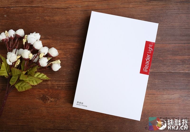 正面抗衡亚马逊！掌阅第三代阅读器iReader Light评测