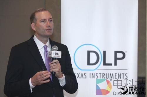 imea儿童无屏电视评测：红外息屏+护眼模式！也许它比你更关心熊孩子的视力