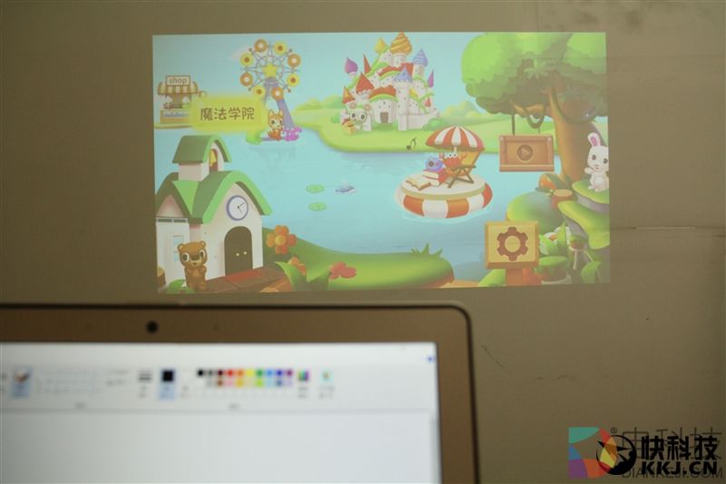 imea儿童无屏电视评测：红外息屏+护眼模式！也许它比你更关心熊孩子的视力